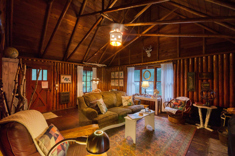 Steiner Log Cabin in Brighwood Oregon Liz Warren Mt. Hood Real Estate